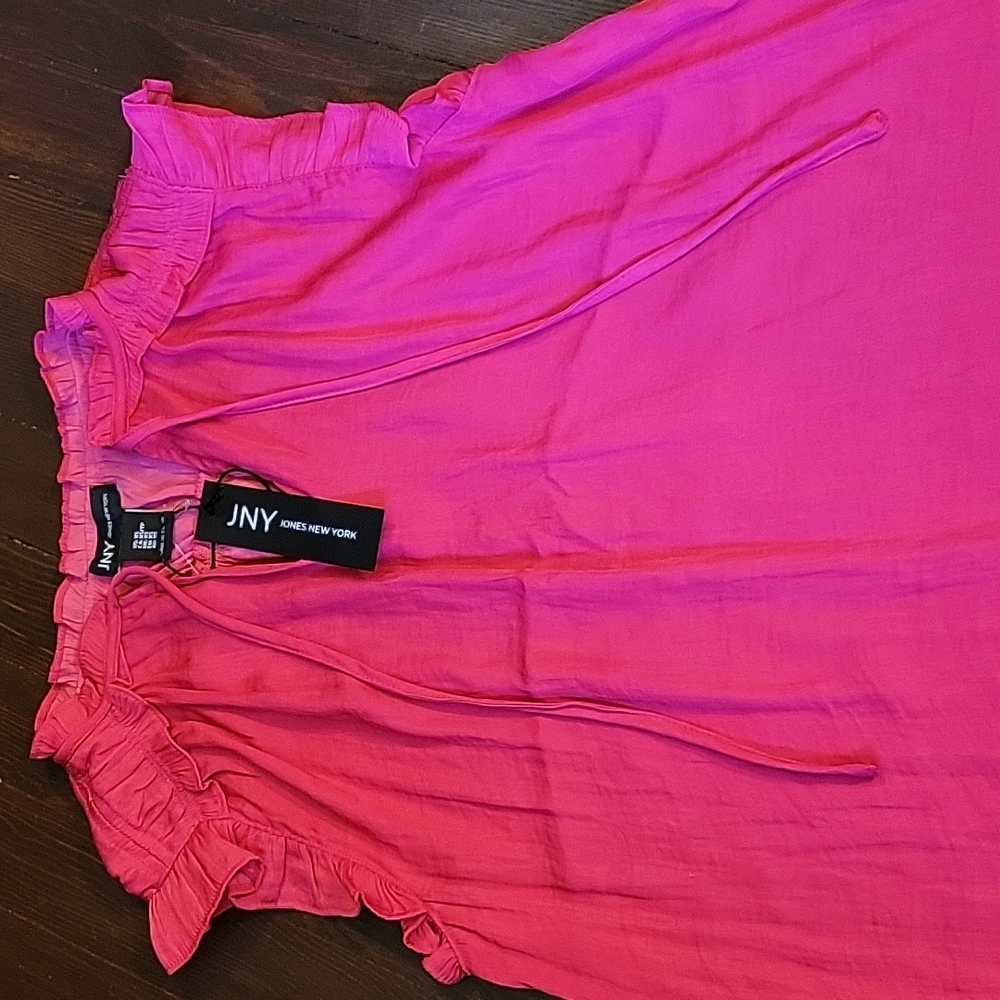 NEW Women's Blouse by Jones New York